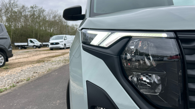 Ford Transit Courier Diesel 1.5 EcoBlue Trend Van - Image 29